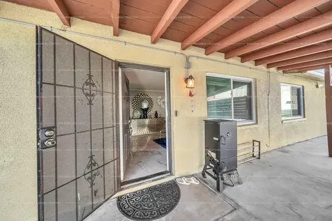 5713 Briarwood Street Mangonia Park FL 33407