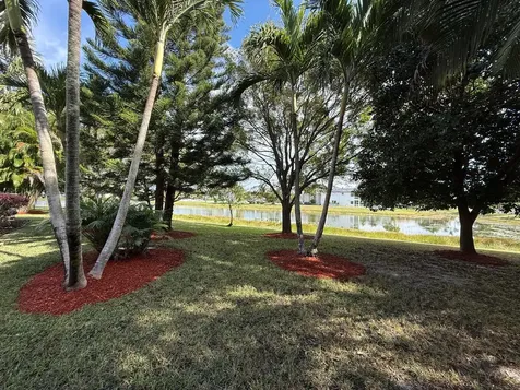11502 Knightsbridge Place Wellington FL 33449