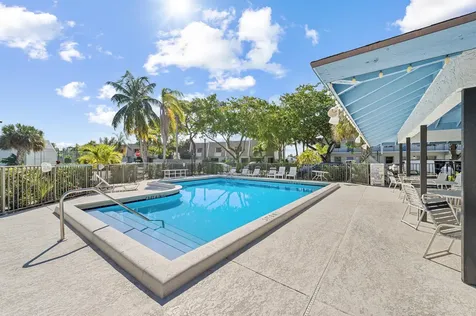455 Canal Point Delray Beach FL 33444
