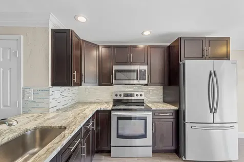 455 Canal Point Delray Beach FL 33444