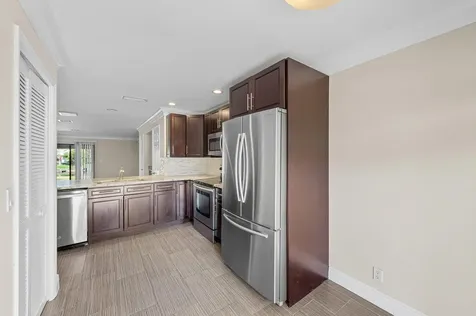 455 Canal Point Delray Beach FL 33444