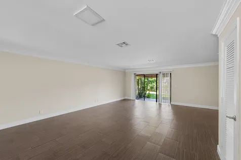 455 Canal Point Delray Beach FL 33444