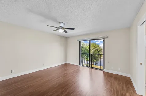 455 Canal Point Delray Beach FL 33444