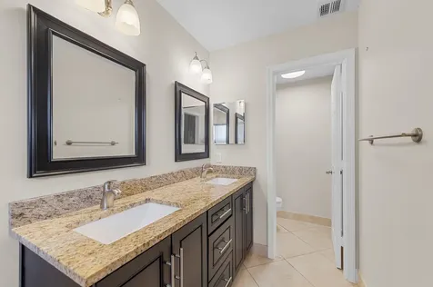455 Canal Point Delray Beach FL 33444