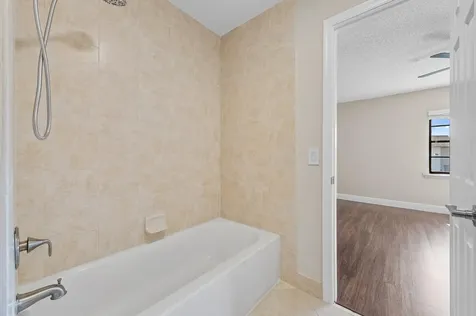 455 Canal Point Delray Beach FL 33444