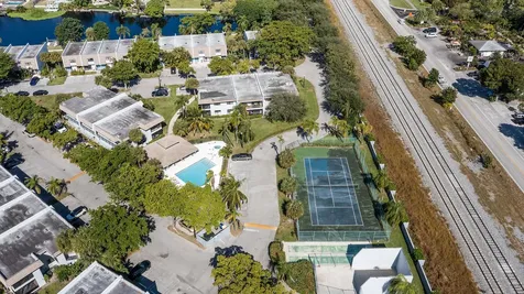 455 Canal Point Delray Beach FL 33444