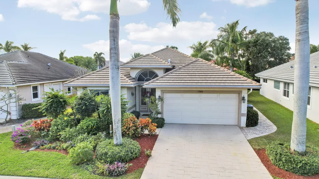 7982 Se Hempstead Circle Hobe Sound FL 33455