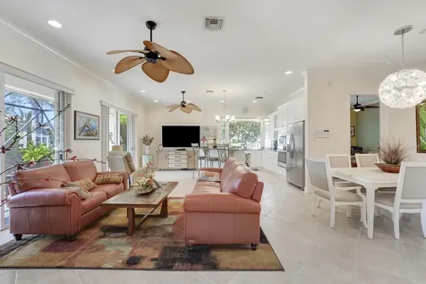 7982 Se Hempstead Circle Hobe Sound FL 33455