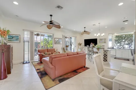 7982 Se Hempstead Circle Hobe Sound FL 33455