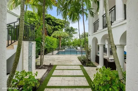 6103 N Ocean Boulevard Ocean Ridge FL 33435