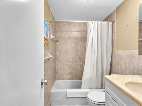 2542 S Federal Highway Boynton Beach FL 33435