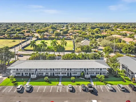 2542 S Federal Highway Boynton Beach FL 33435