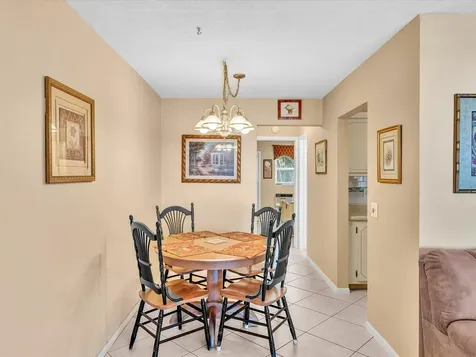 2542 S Federal Highway Boynton Beach FL 33435