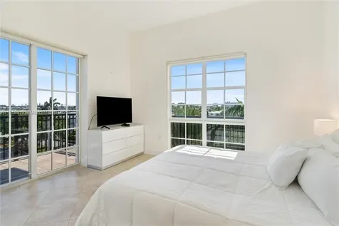 4444 El Mar Drive Lauderdale By The Sea FL 33308