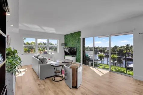 1839 Middle River Drive Fort Lauderdale FL 33305