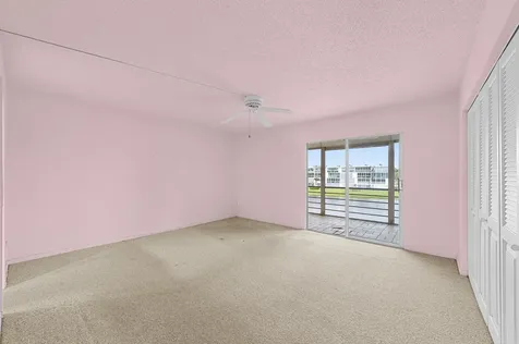 3037 Cambridge B Deerfield Beach FL 33442