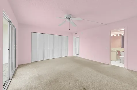 3037 Cambridge B Deerfield Beach FL 33442