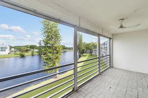 3037 Cambridge B Deerfield Beach FL 33442