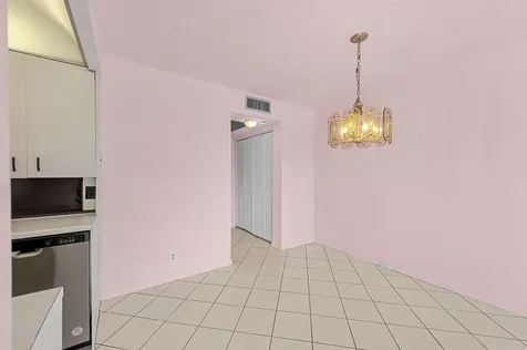3037 Cambridge B Deerfield Beach FL 33442