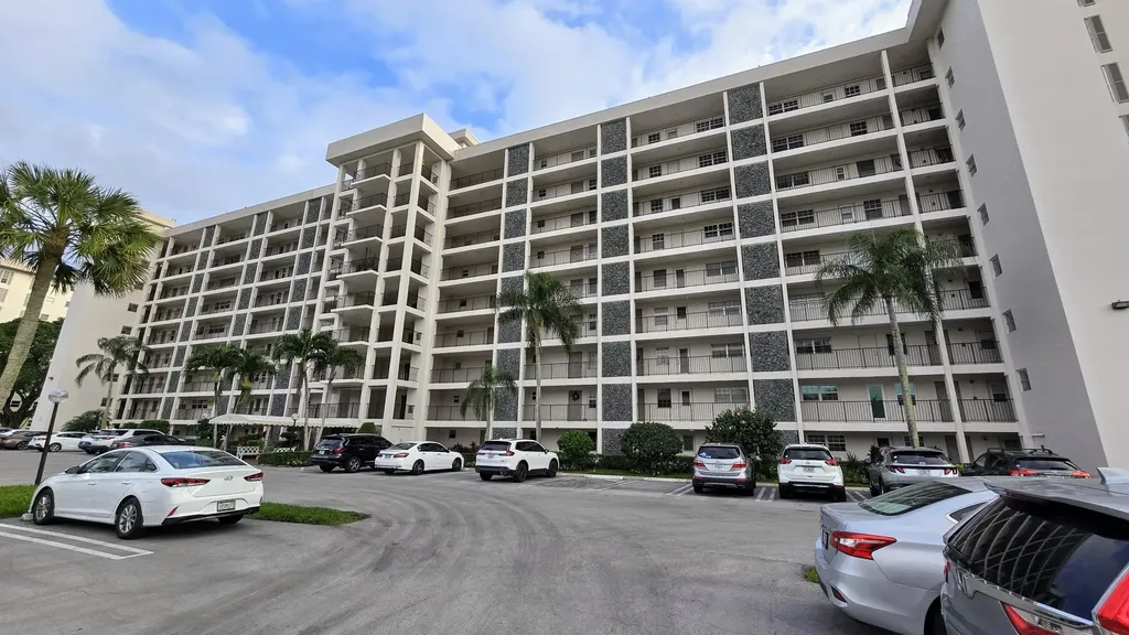 3100 N Palm Aire Drive Pompano Beach FL 33069