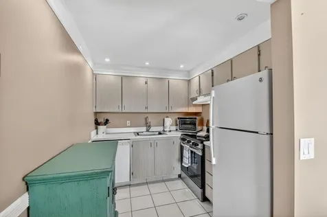 3200 Springdale Boulevard Palm Springs FL 33461