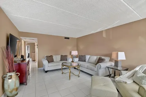 3200 Springdale Boulevard Palm Springs FL 33461