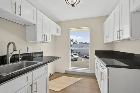 727 Hummingbird Way North Palm Beach FL 33408
