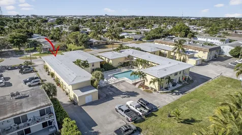 727 Hummingbird Way North Palm Beach FL 33408