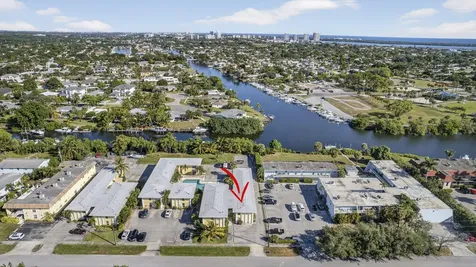727 Hummingbird Way North Palm Beach FL 33408