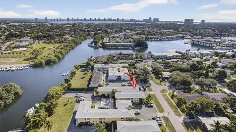 727 Hummingbird Way North Palm Beach FL 33408