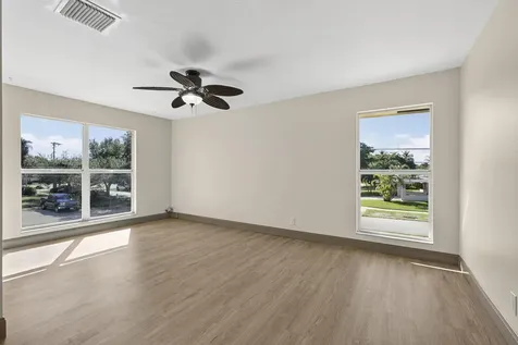 727 Hummingbird Way North Palm Beach FL 33408