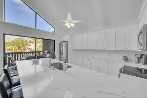 1605 S Us Highway 1 Jupiter FL 33477