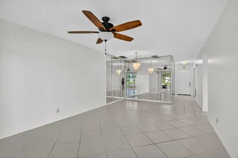 8747 Warwick Drive Boca Raton FL 33433