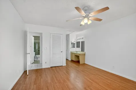8747 Warwick Drive Boca Raton FL 33433