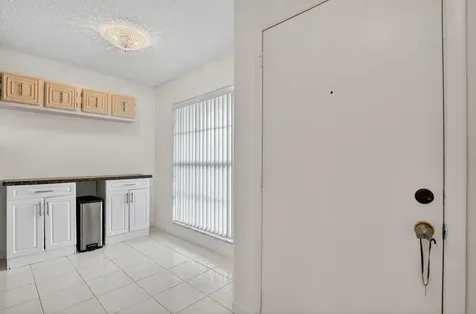 8747 Warwick Drive Boca Raton FL 33433