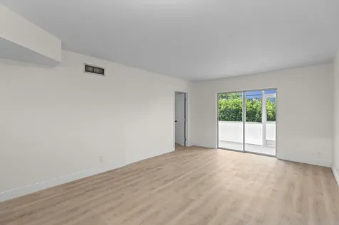 2647 Garden Drive Lake Worth FL 33461