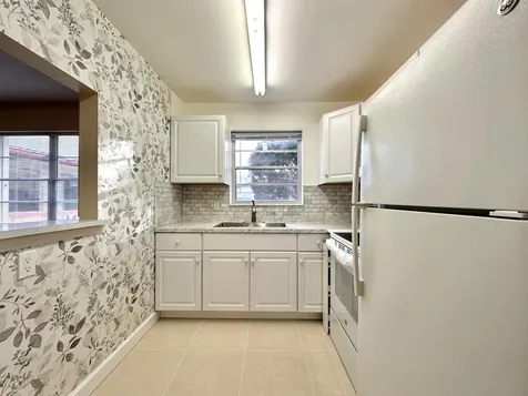 47 Camden B West Palm Beach FL 33417