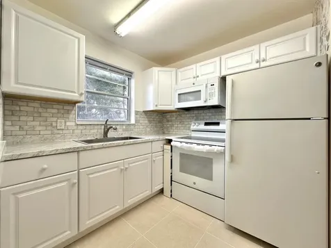 47 Camden B West Palm Beach FL 33417