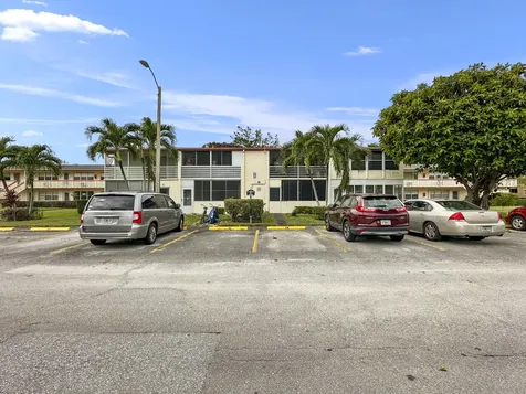 47 Camden B West Palm Beach FL 33417
