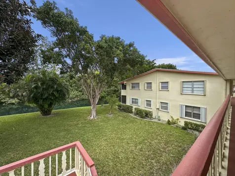 47 Camden B West Palm Beach FL 33417