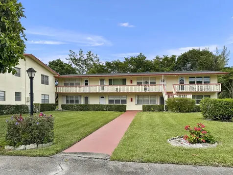 47 Camden B West Palm Beach FL 33417
