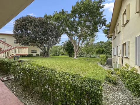 47 Camden B West Palm Beach FL 33417