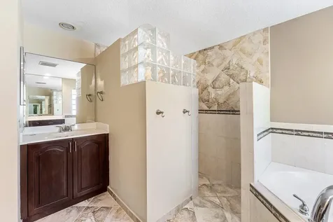 17109 Murcott Boulevard Loxahatchee FL 33470