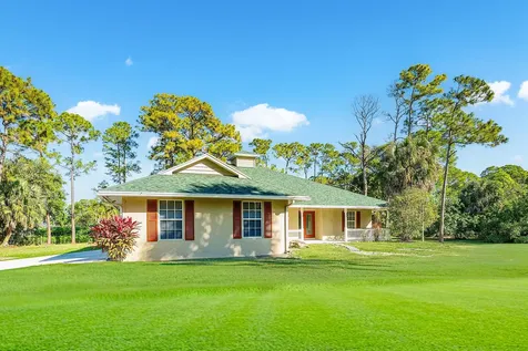 17109 Murcott Boulevard Loxahatchee FL 33470