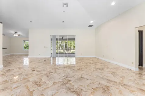 17109 Murcott Boulevard Loxahatchee FL 33470
