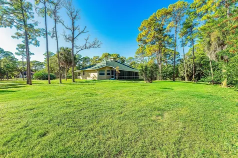 17109 Murcott Boulevard Loxahatchee FL 33470
