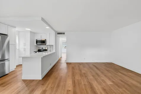 117 Brittany C Delray Beach FL 33446