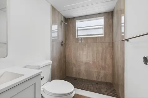 117 Brittany C Delray Beach FL 33446