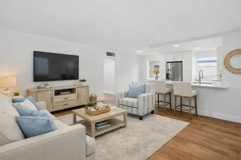 117 Brittany C Delray Beach FL 33446
