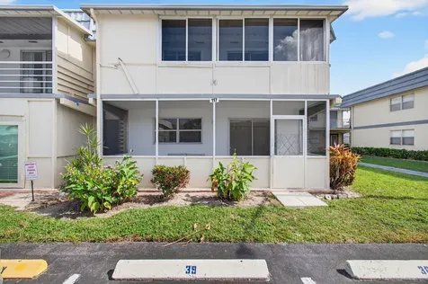 117 Brittany C Delray Beach FL 33446